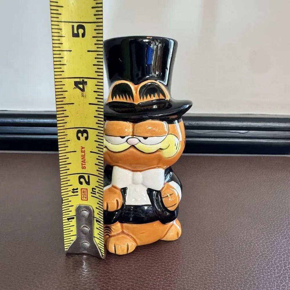 Enesco Garfield Cat Ceramic Figure 1981 Cartoon 4.75” Wedding Tuxedo Graduation